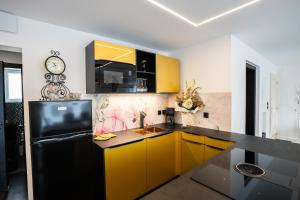 Appartements Enchantress-Apartment Designed By CM : photos des chambres
