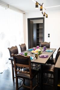 Appartements Enchantress-Apartment Designed By CM : photos des chambres