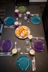 Appartements Enchantress-Apartment Designed By CM : photos des chambres