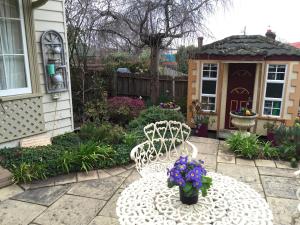 Ellies Place on City Park