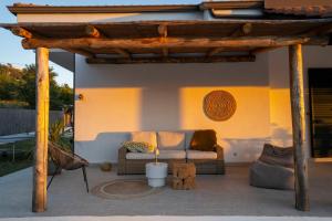 Villa SerenitĂ - with private pool and ocean view