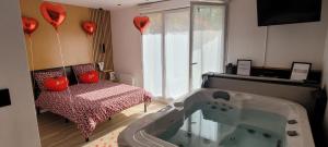 Appartements Studio moderne St Germain les Corbeil - jacuzzi privatif : photos des chambres