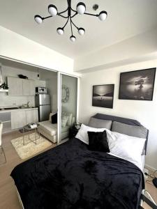 El Spacio Azure 1BR with PS4 & Netflix