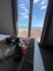 Hotels Le Regina Hotel et restaurant Canet-plage : photos des chambres