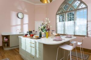 Bryngwilla Gate Lodge