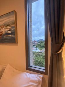 Mountain View Apartment