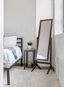 202-DT Luxe Comfy & Huge Loft Wi-Fi Parking Cafe