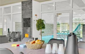 Nice Home In Ulfborg With Sauna