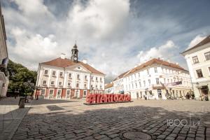 1800 by Vince Stay - Private Rooms in Town Hall Square