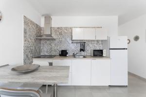 Sunny Halley apartament