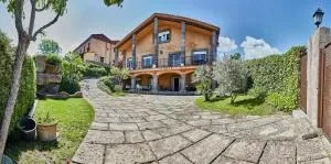 Casa Aurora Burgohondo - Navaluenga