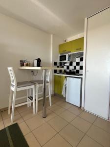 Appartements Studio tout confort : photos des chambres