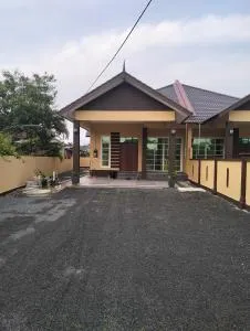 D'Raudhah Homestay - Kampong Nibong