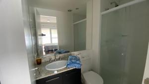 Dream House - Flat Aconchegante em Alphaville, Estacionamento Grátis, Ótima Localização!