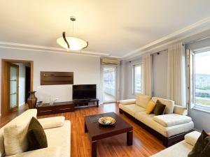 Cozy Apartment Near the Pyramid, Tirana Center