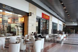 Urban Chic - One Bedroom Apartment - Luxury Warsaw Stays- Platinum Towers&606