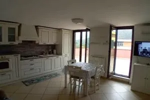 Tivoli, la terrazza di Bamby - Ponte Lucano