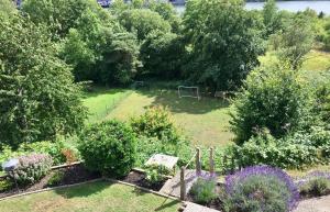 Ostseenahes Traumhaus am Kiel-Kanal in Schleswig-Holstein - Zum Ostseestrand in zehn Minuten