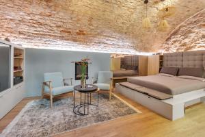 Historic & modern Arch-Studio - ArcLoft07