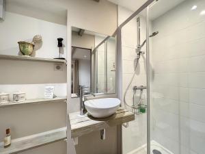 Appartements La maison blanche Intra-Muros Free parking : photos des chambres