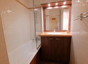 Résidence Chaviere - Studio ski aux pieds au coeur des Ménuires MAE-4114