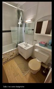 Appartement en duplex à 50m de la plage avec wifi