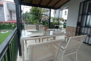 Cozy house with sea view&garden