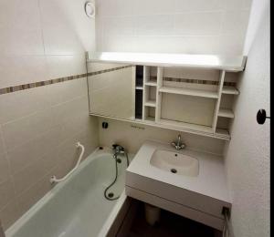 Résidence Le Bastion Ii - Studio exposé sud avec petite terrasse MAE-9204