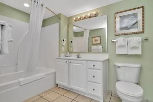 Direct Oceanfront, Unit 701, 4 bedroom, 3 bath, Resort