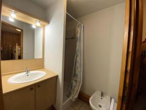 Chalets D Or - Charmant T2 avec terrasse et place de parking privée MAE-5611