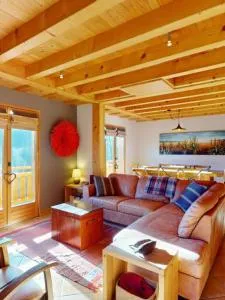 Mountain View, great location Chalet Joli - 吉尔福德