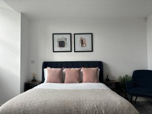 Manchester Apt, Free Parking, Business, Couples & Families