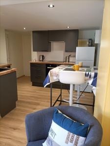 Appartements SPA privatif a 50m de la plage - Studio : photos des chambres