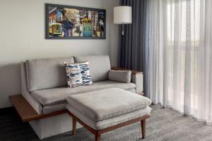 One Bedroom Junior Suite  room in Courtyard by Marriott New Orleans Metairie