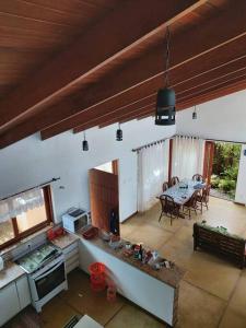 CASA DE PRAIA JUQUEHY COM PISCINA - perto da praia