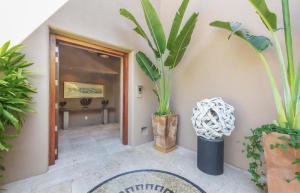 Beachfront Enchanting Villa in Punta Mita