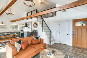 Lake Coeur dAlene Cabin with Boat Slip in Worley!