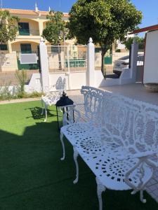 Pátio Camaleónico AL -Suites