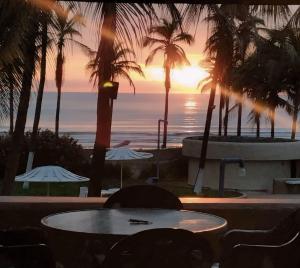 Apartamento Costa Brava Terraza Privada con Vista al Mar y Piscina - 3hvězdičkové hotely ve městě Tucacas