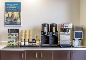 Motel 6-Swift Current, SK