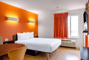 Motel 6-Swift Current, SK