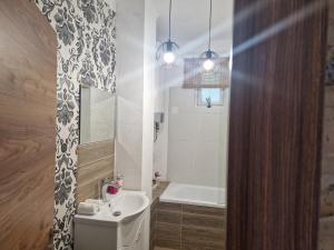 Mountain Home - Galyatető