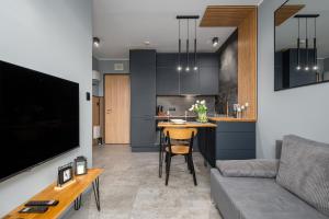 Wiktoryn 6 by Perfect Apart