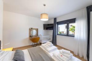 Luxury villa with a swimming pool Primosten - 23550