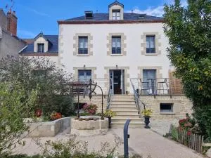 Gîte Grand Capacité avec Parking et Animaux Admis - FR-1-590-370 - Batilly-en-Puisaye