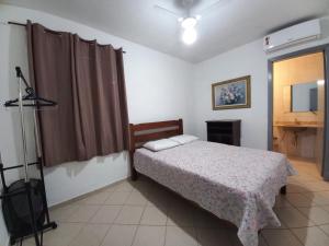 Praia grande Ubatuba 50 metros da orla !