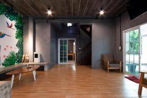 Mango tree อ่าวมะขามป้อม