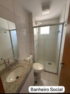 Apto 2 quartos de frente para Parque, com lindo por do sol