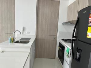 Escapate al sol en La Morada Peñazul apartamento BBQ