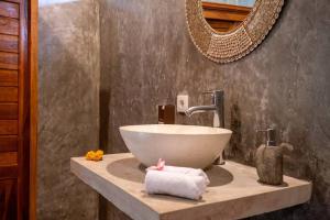 Luxury Beachside - SelMoon Villa